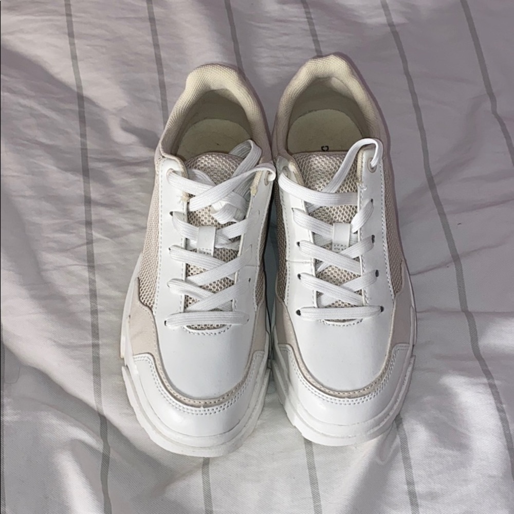 H&M Sneakers